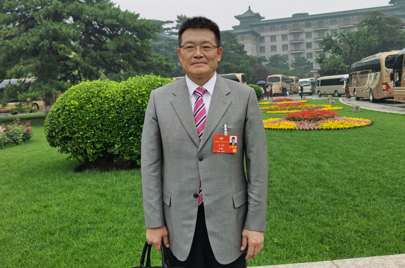 6.全國(guó)政協(xié)委員、航空工業(yè)制造院院長(zhǎng)、黨委副書(shū)記李志強(qiáng)